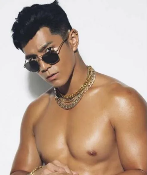 หล่อแฮ๊งก์แร๊งก์เอ
