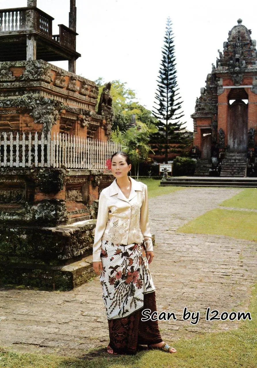 (วันวาน) เชอรี่ เข็มอัปสร @ ขวัญเรือน ปีที่ 34 ฉบับที่ 735 กรกฎาคม 2545