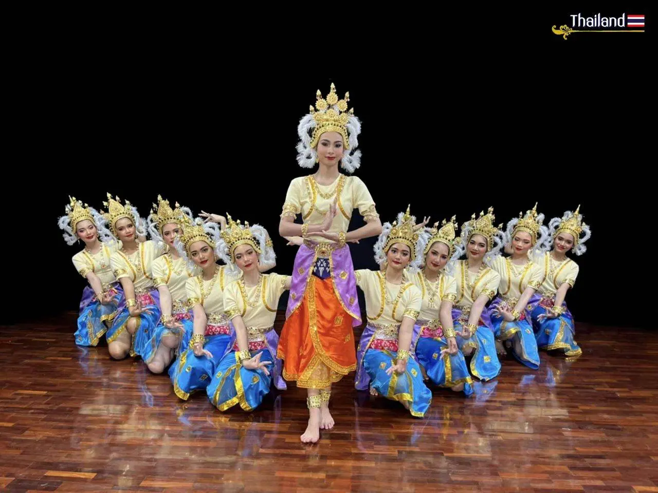 THAILAND 🇹🇭 | Lopburi Period dance