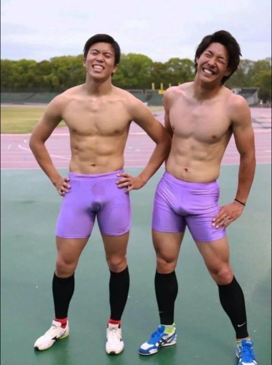 ชอบหนุ่ม..สุขภาพดี