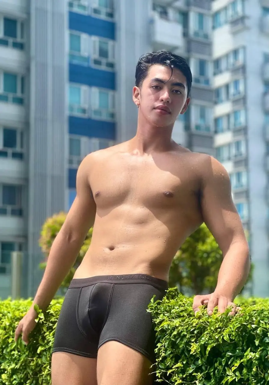 ต้นไม้งาม-ผู้ชายแซ่บ