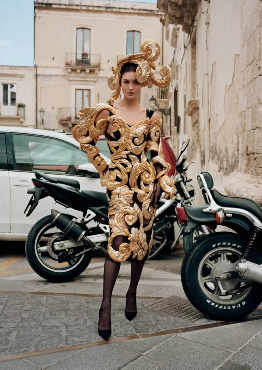 Grace Elizabeth @ VOGUE France November 2022