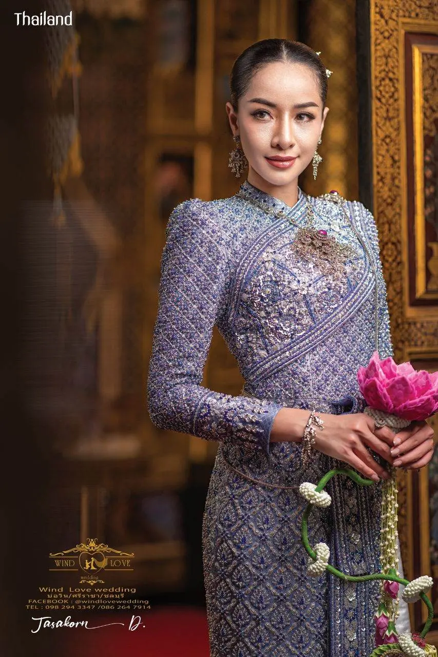 ชุดไทยศิวาลัย