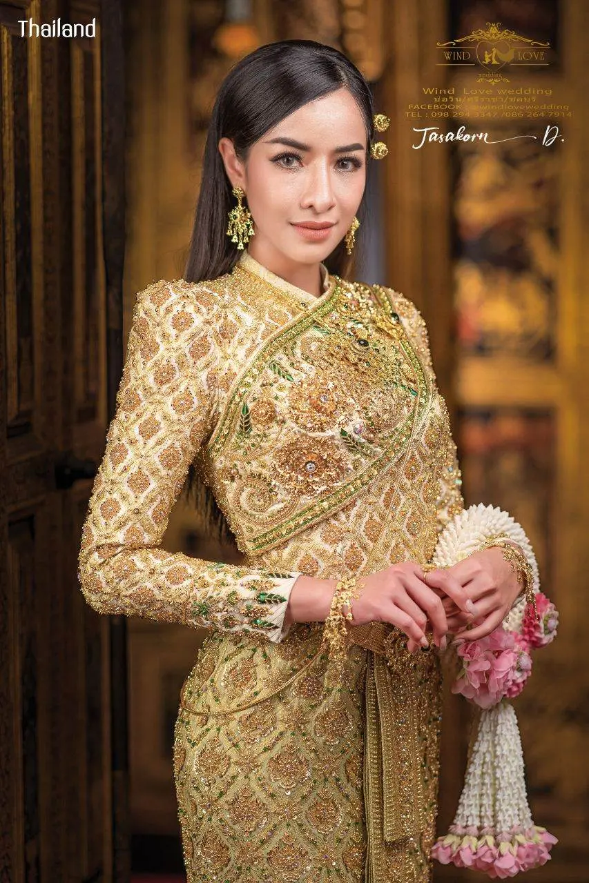 ชุดไทยศิวาลัย