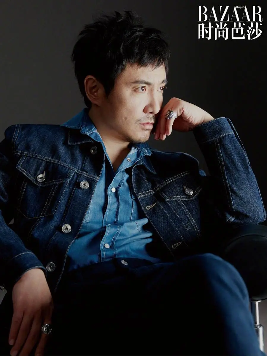 Shen Teng @ Harper&rsquo;s Bazaar China December 2022