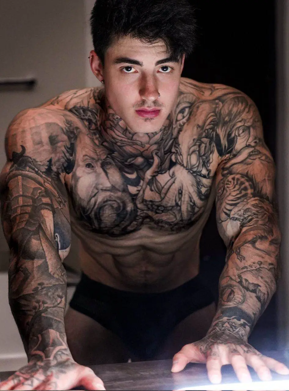 Jake Andrich หนุ่มหล่อสุดร้อนแรง