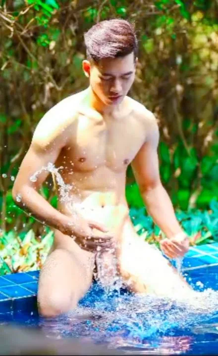 เปิดหน้าท้าชน
