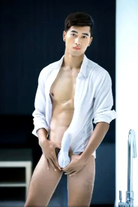 เปิดหน้าท้าชน