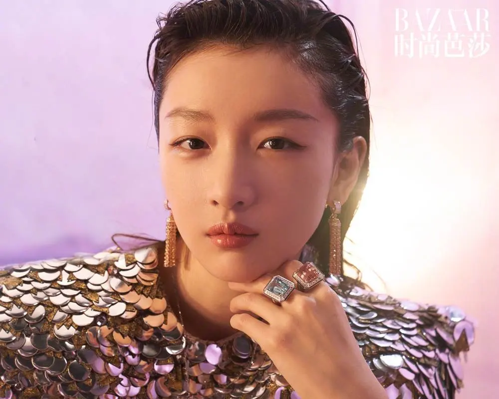 Zhou Dongyu @ Harper&rsquo;s Bazaar China December 2022