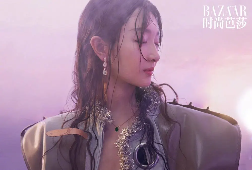 Zhou Dongyu @ Harper&rsquo;s Bazaar China December 2022