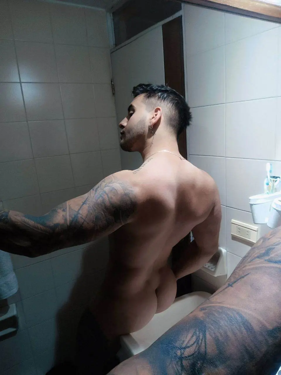 ส่องนายแบบ Jeffer Sotelo