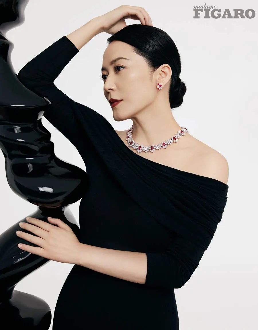 Yu Feihong @ Madame Figaro China November 2022