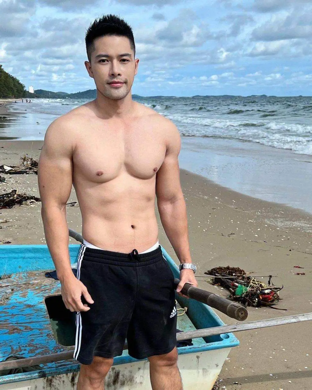 แบ่งปันผู้งานดี7