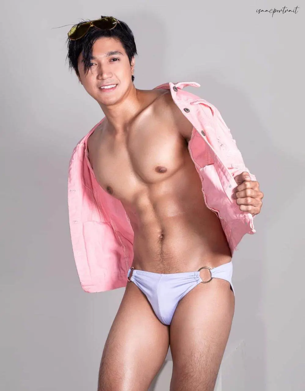 ให้มันเป็นสีชมพู