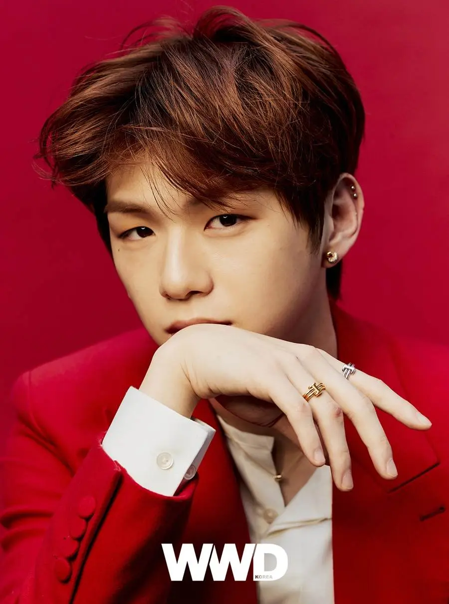 Kang Daniel @ WWD Korea Dec 22-Jan 23