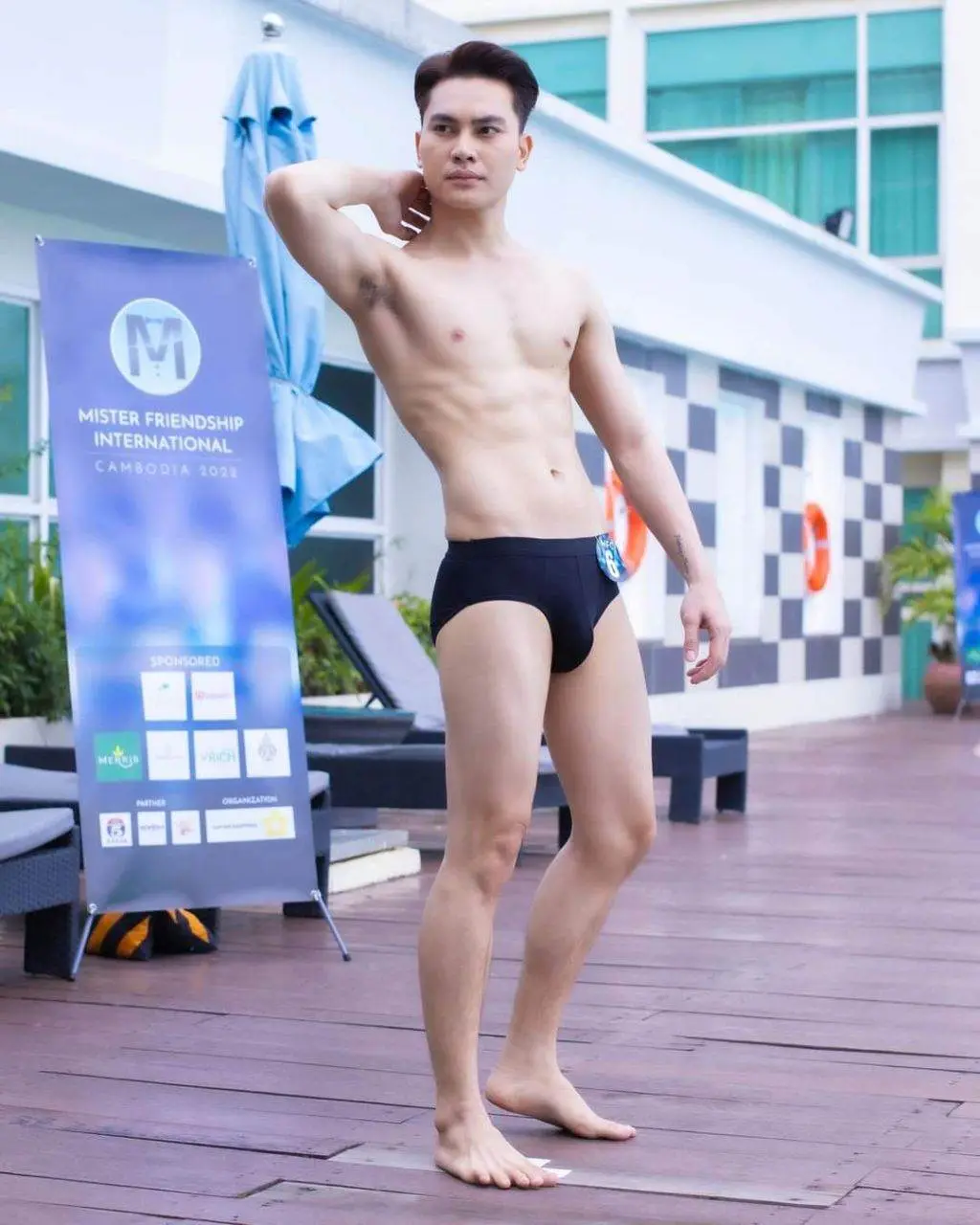 หนุ่มหล่อจาก..แคมโบเดีย