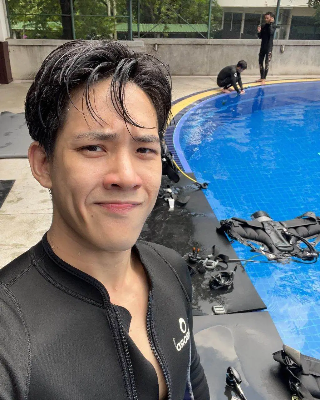 ใสใสวัยแซ่บ