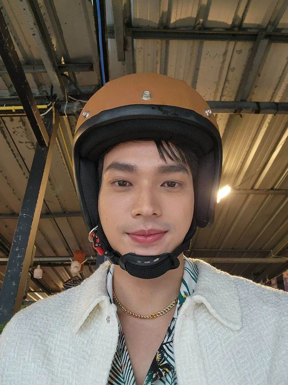 ใสใสวัยแซ่บ