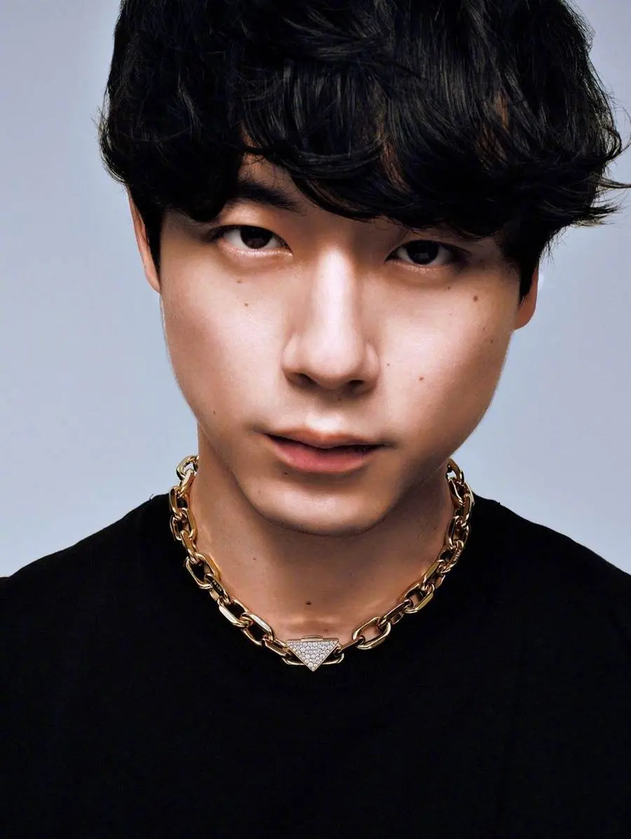 Kentaro Sakaguchi @ Harper's BAZAAR Japan January 2023