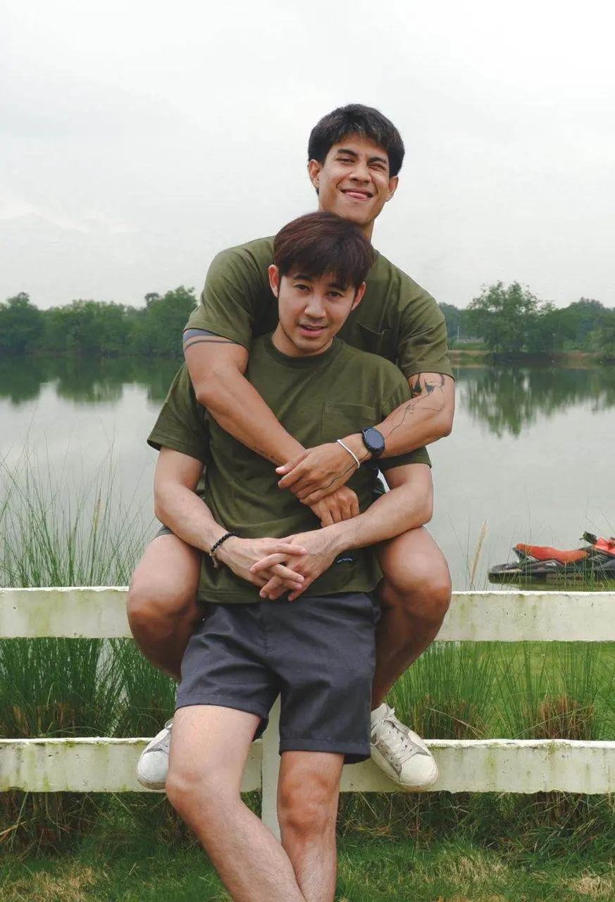 เหม็นความรักว่ะแก