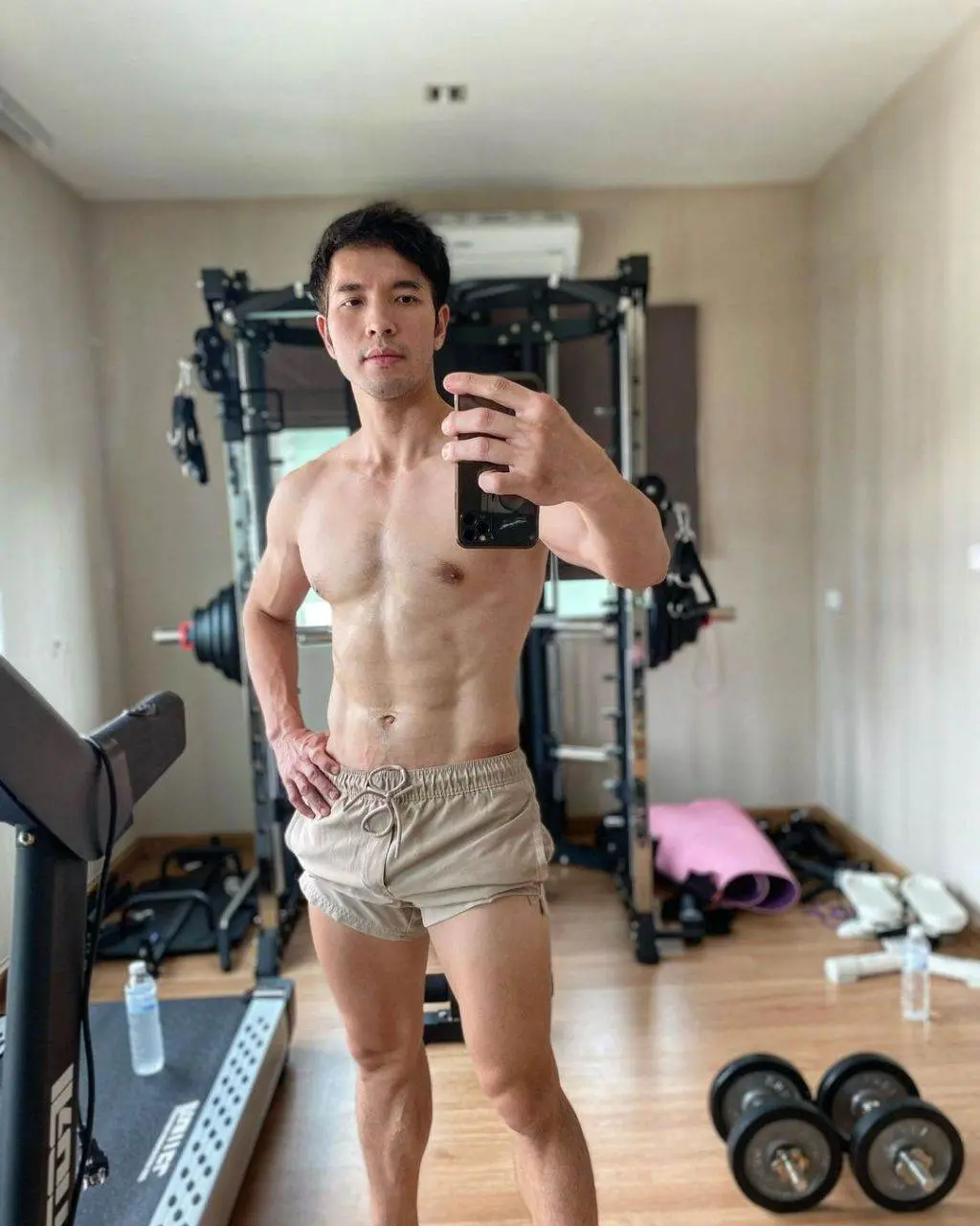 ผัวเถ่อะแบบนี้