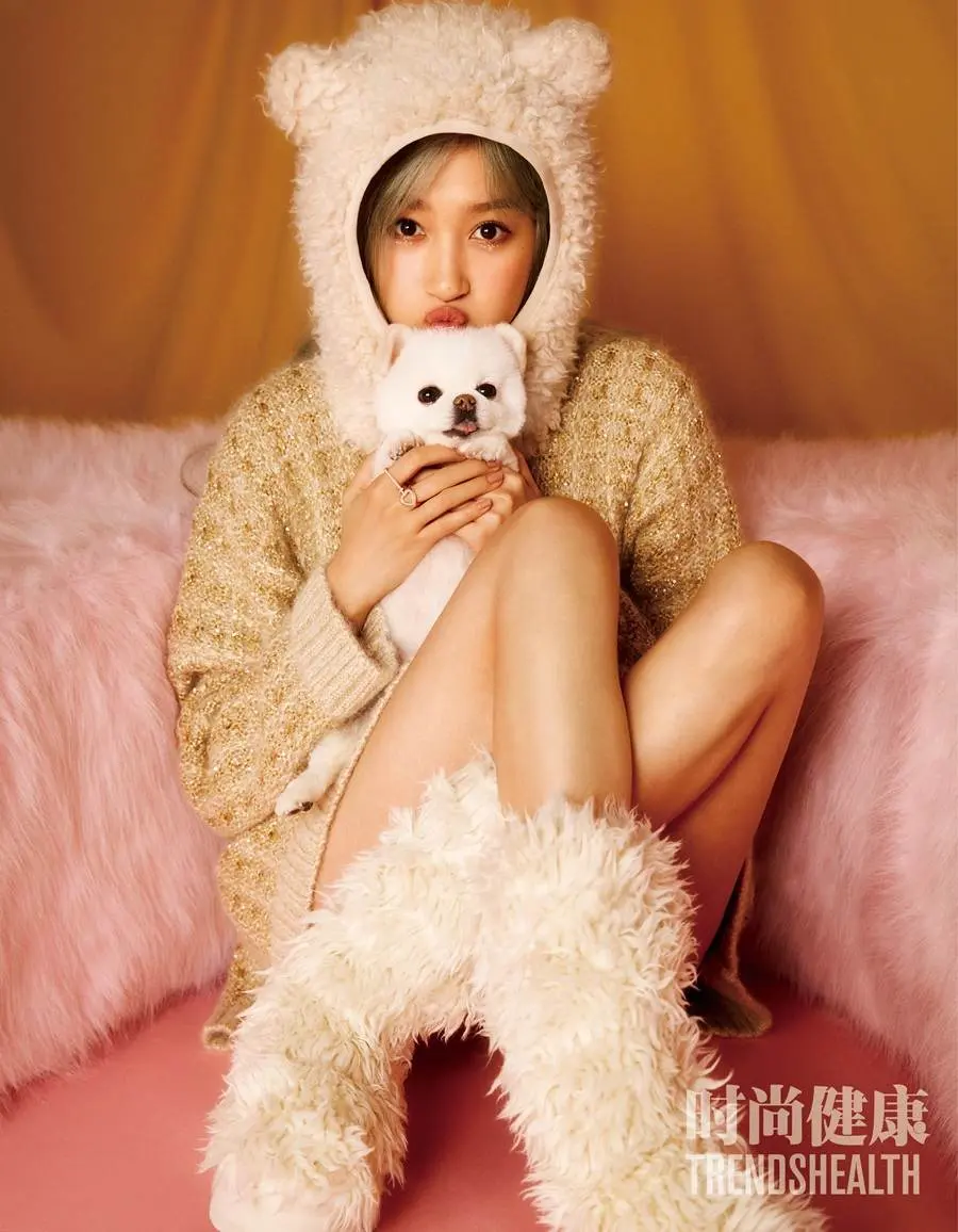 Guan Xiaotong @ TrendsHealth China Nov-Dec 2022