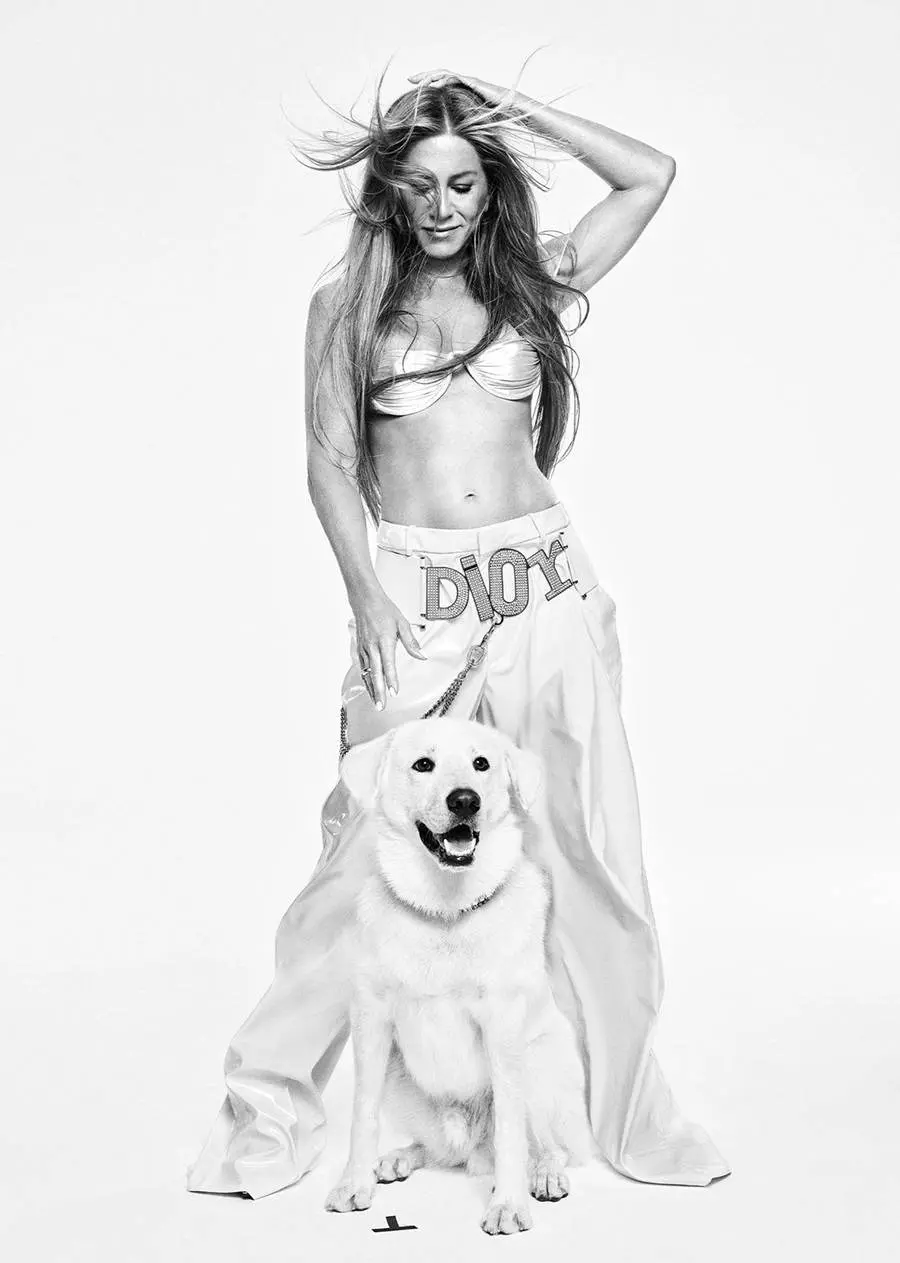 Jennifer Aniston @ Allure US December 2022