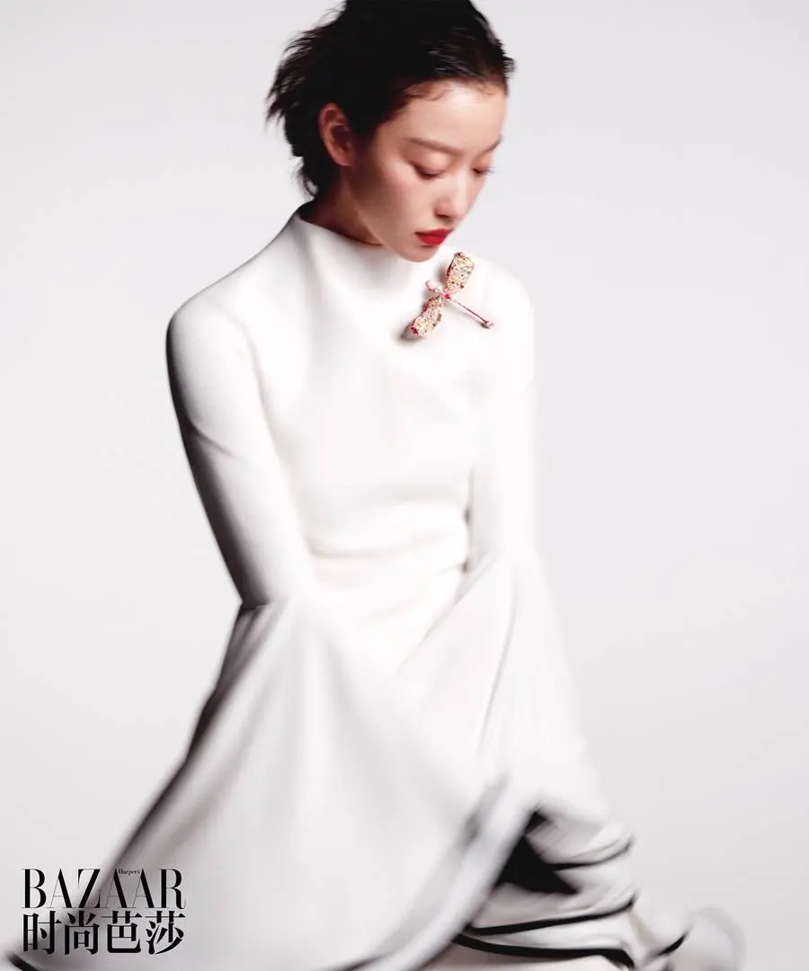 NiNi @ Harper's BAZAAR China January 2023