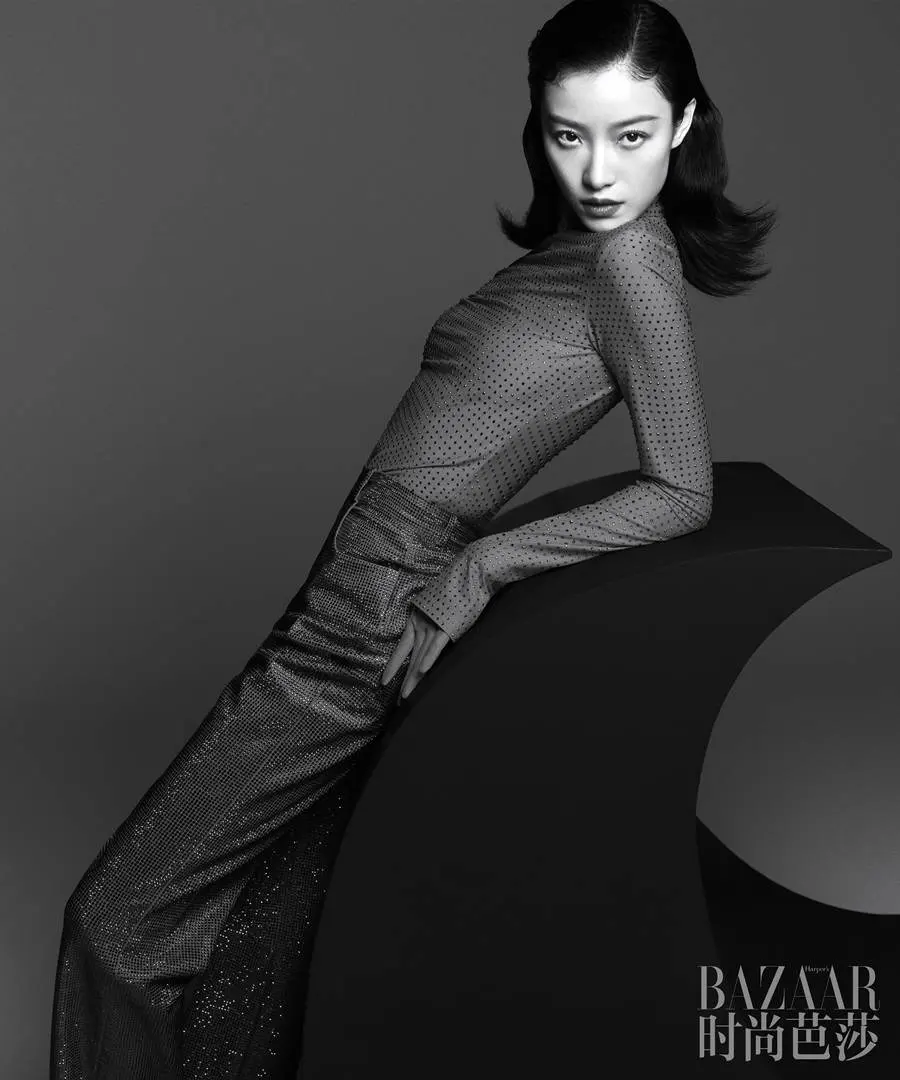 NiNi @ Harper's BAZAAR China January 2023
