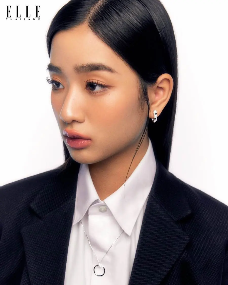 ตู-ต้นตะวัน @ ELLE Thailand December 2022