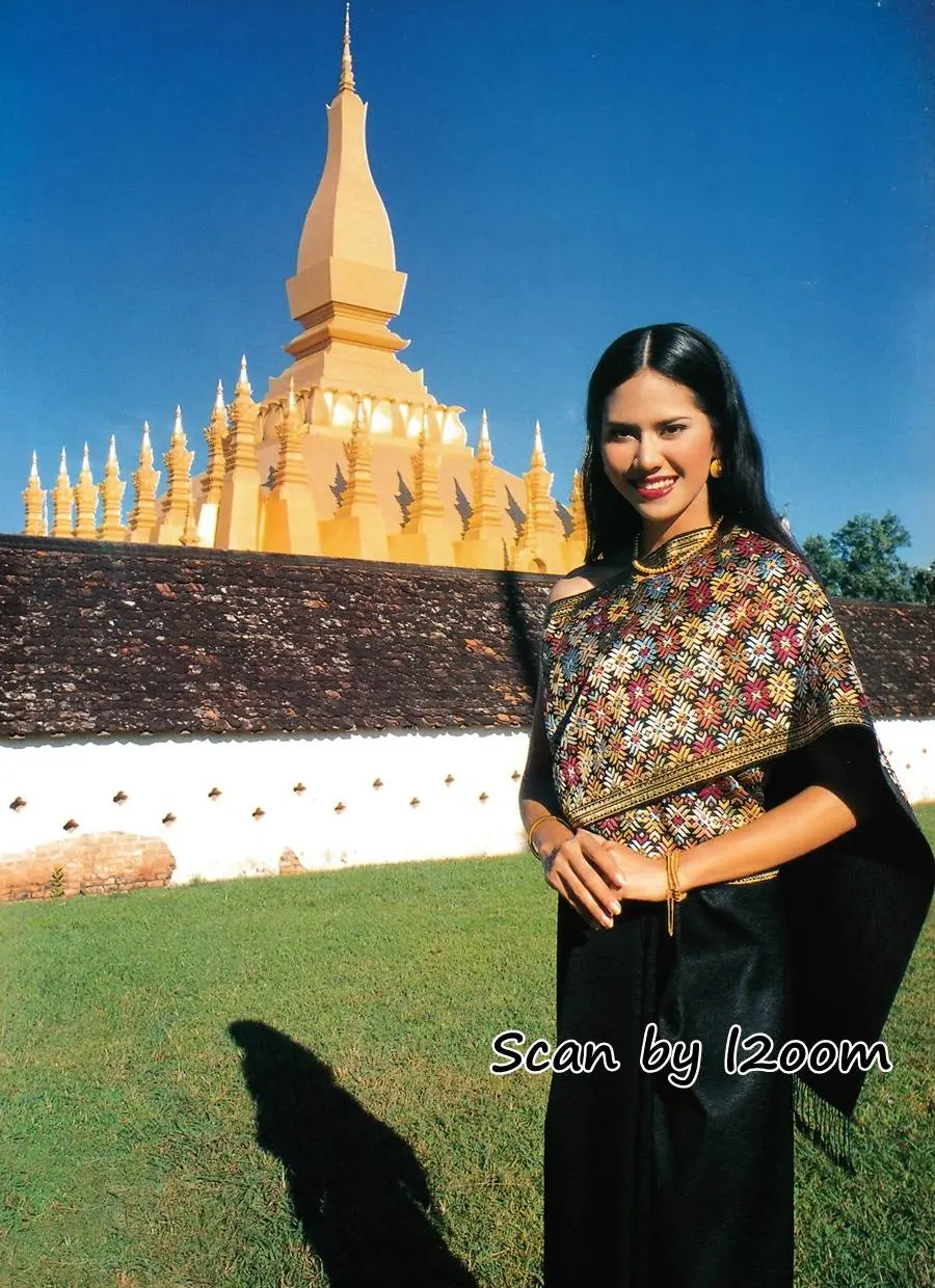 (วันวาน) น้ําฝน สรวงสุดา @ เพื่อนเดินทาง ปีที่ 21 ฉบับที่ 238 ตุลาคม 2542