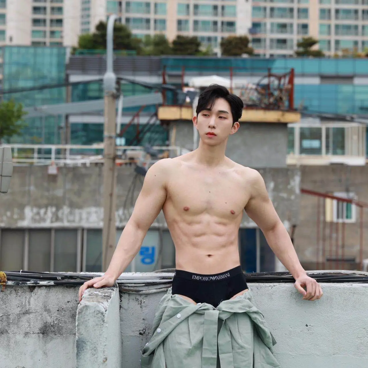 ส่องหนุ่มหล่อวันคริสต์มาส