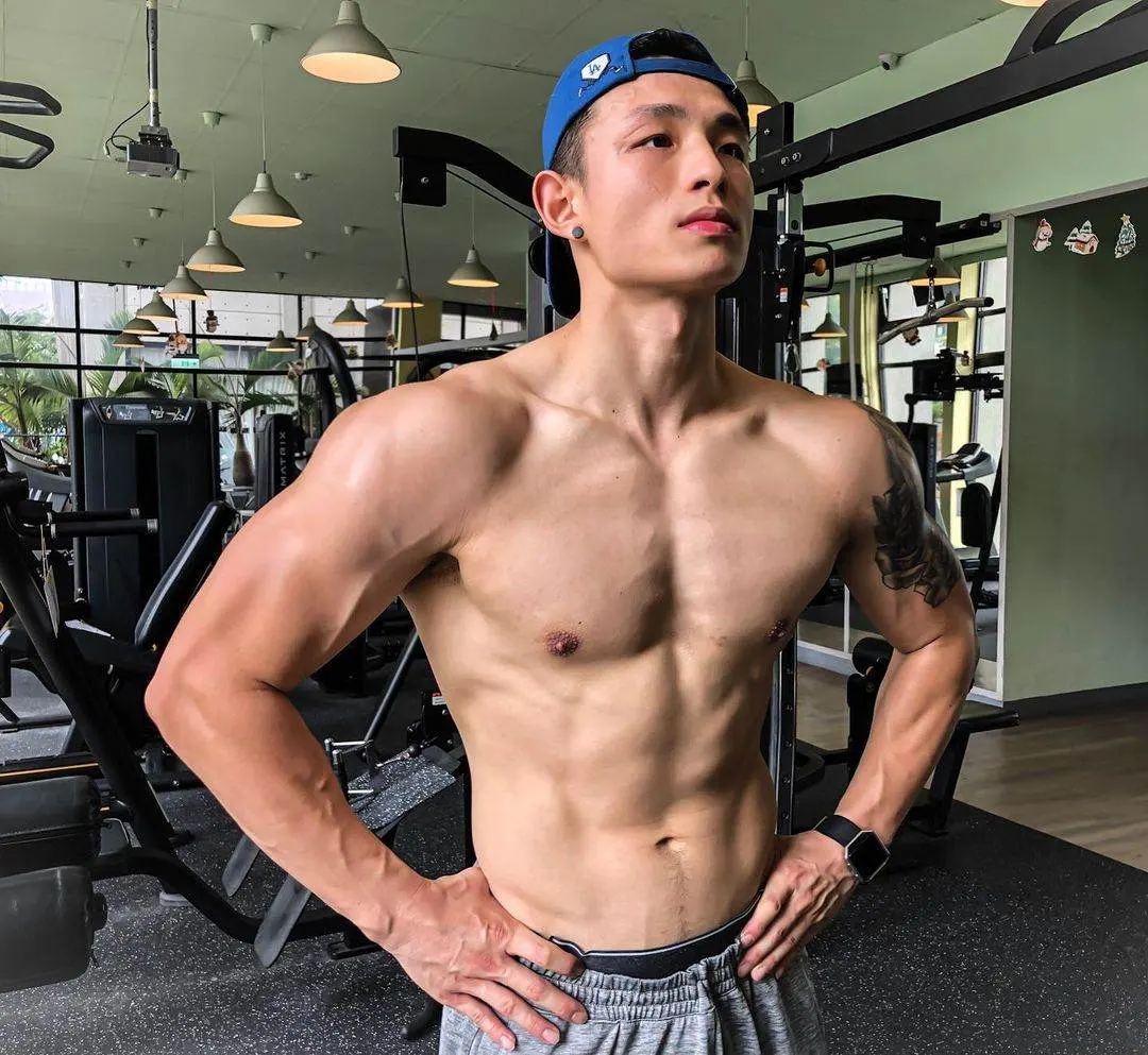 ส่องหนุ่มหล่อวันคริสต์มาส