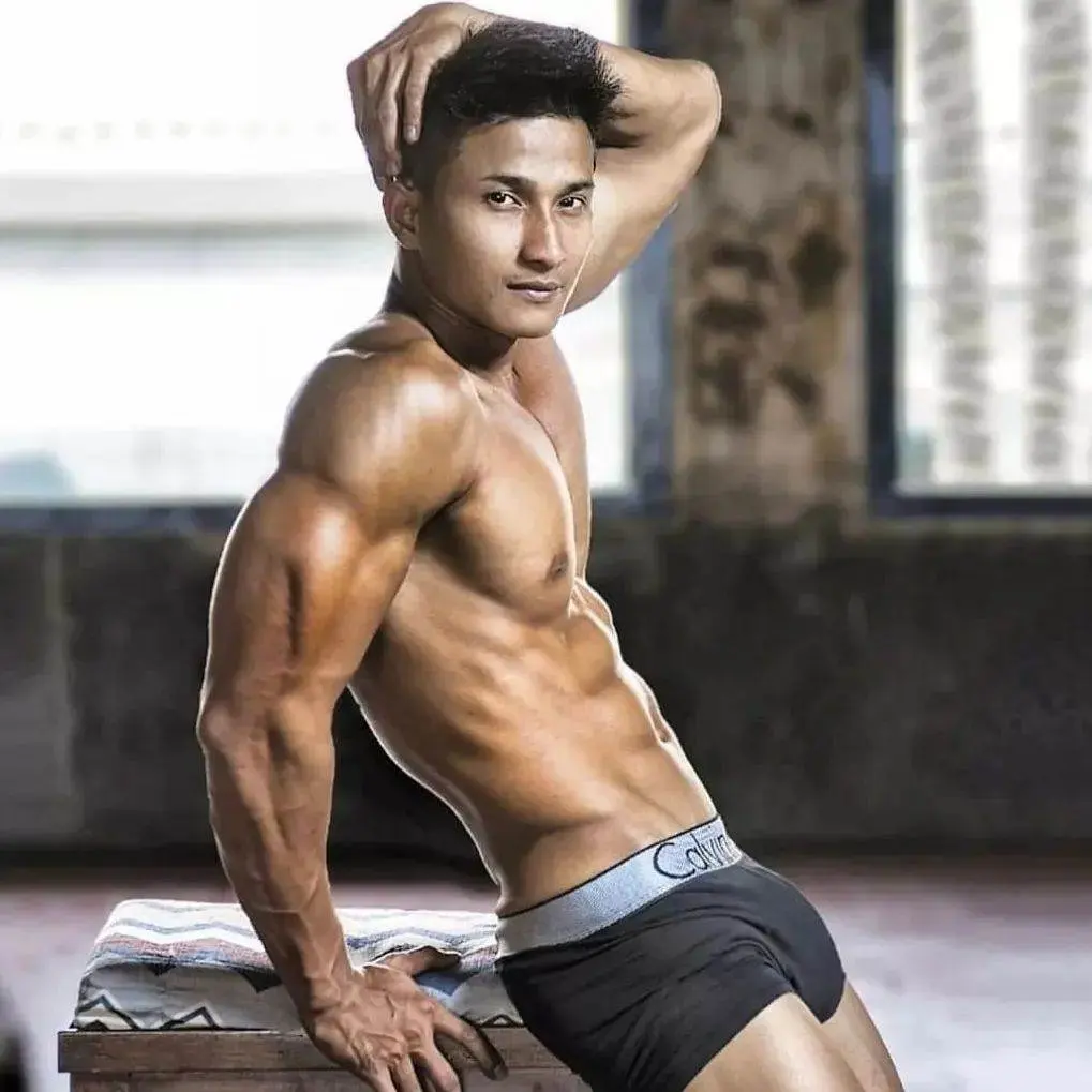 ส่องหนุ่มหล่อวันคริสต์มาส