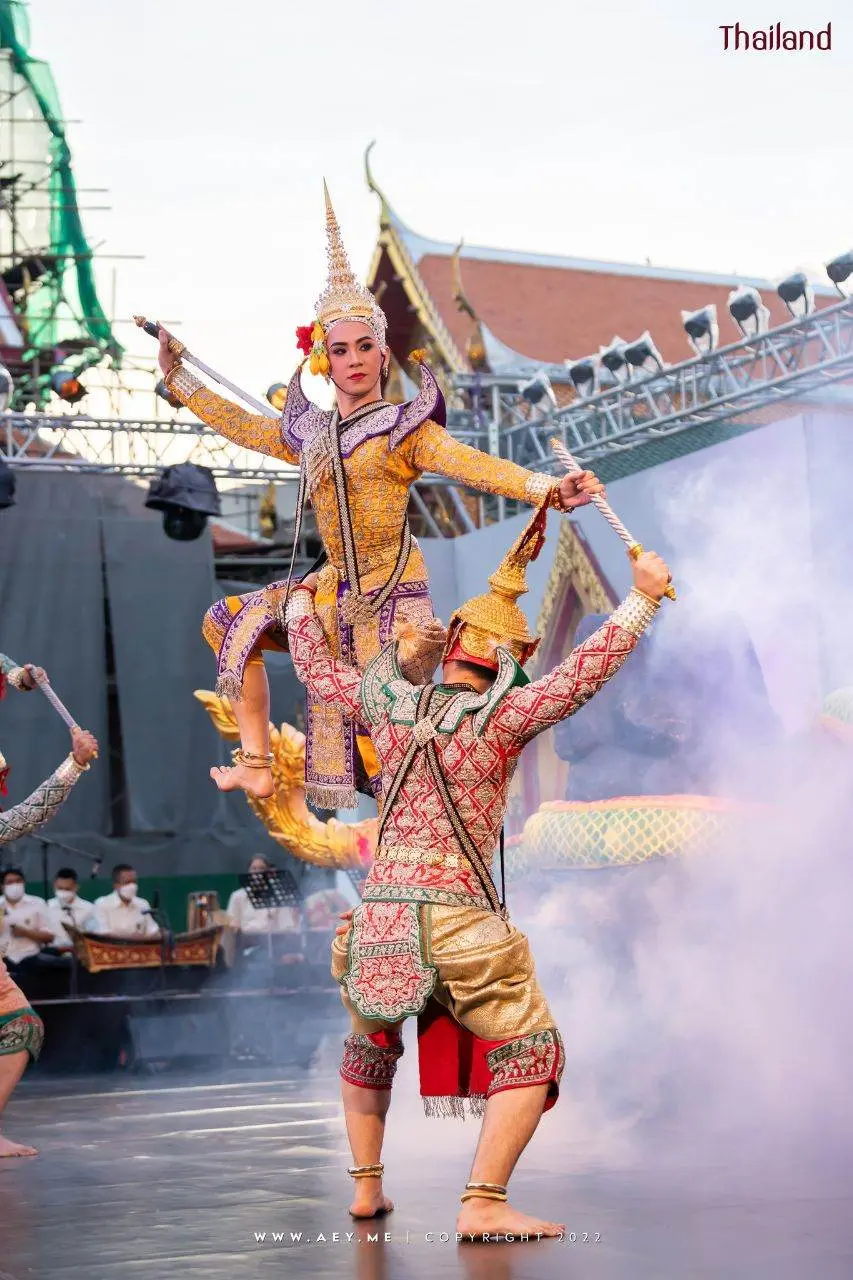THAILAND 🇹🇭 | Khon masked dance drama