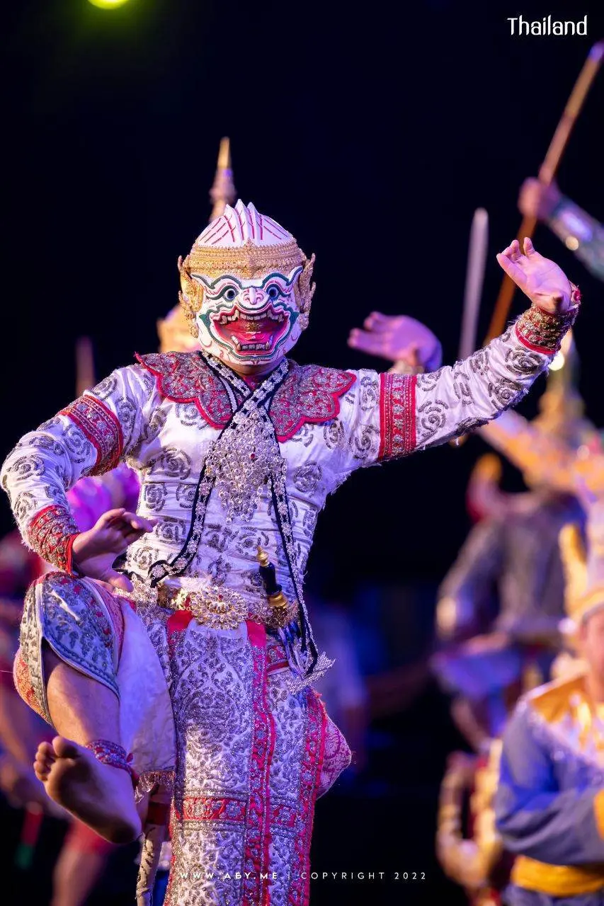 THAILAND 🇹🇭 | Khon masked dance drama