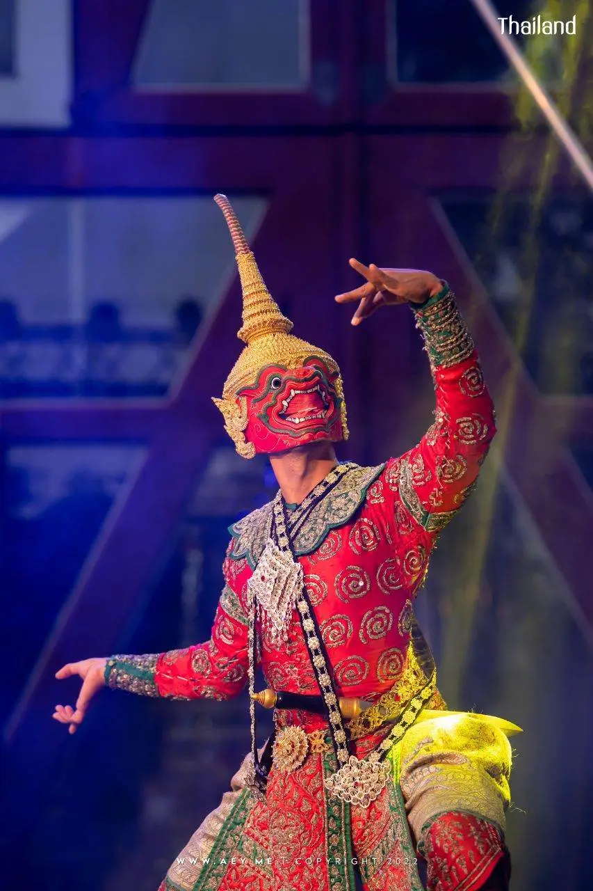 THAILAND 🇹🇭 | Khon masked dance drama
