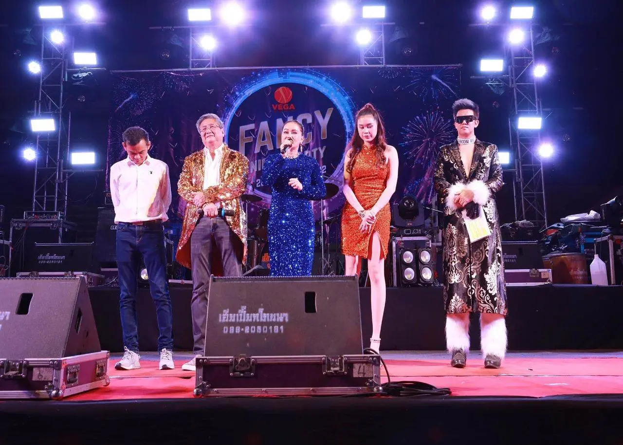 faydolce พิธีกรสายแฟ ร่วมงาน ฉลองรายได้ กับเวก้า กว่า 500 ล้านบาท