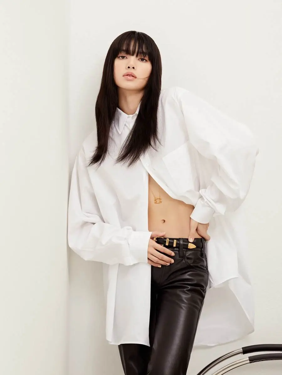 (BLACKPINK) Lisa @ ELLE Japan February 2023