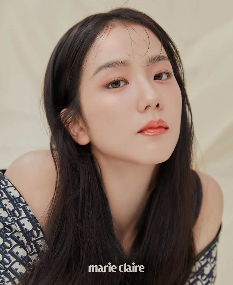(BLACKPINK) Jisoo @ Marie Claire Korea January 2023