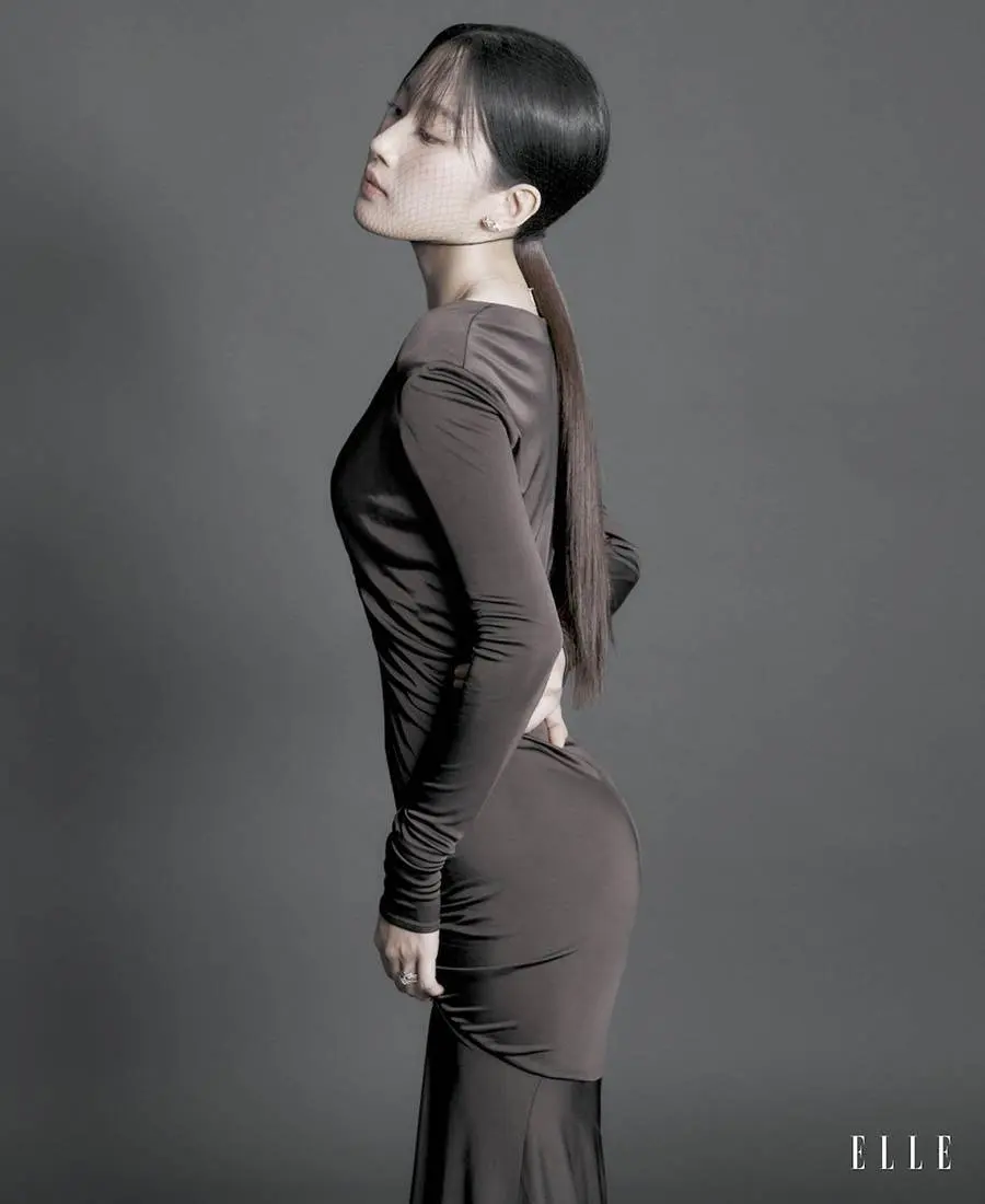 Mun Ka Young @ ELLE Singapore December 2022