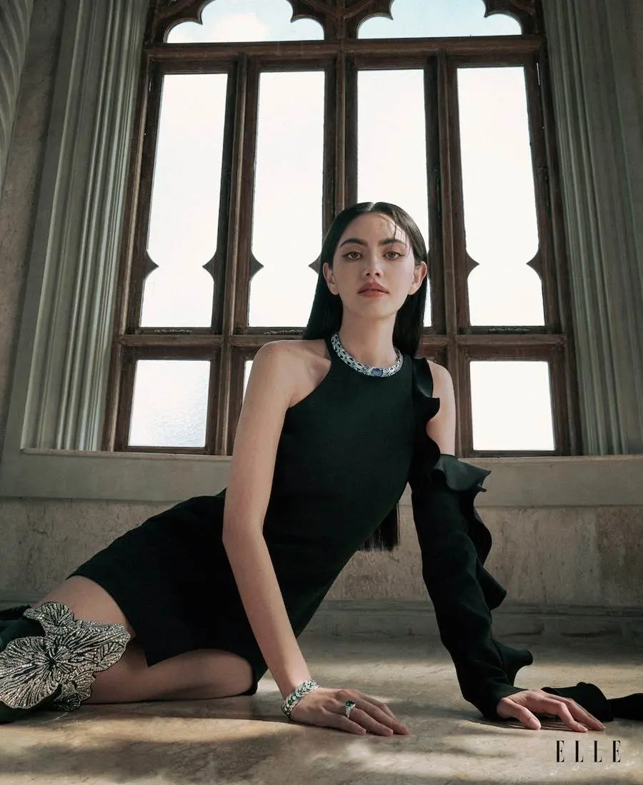 ใหม่-ดาวิกา โฮร์เน่ @ ELLE Singapore January  2023