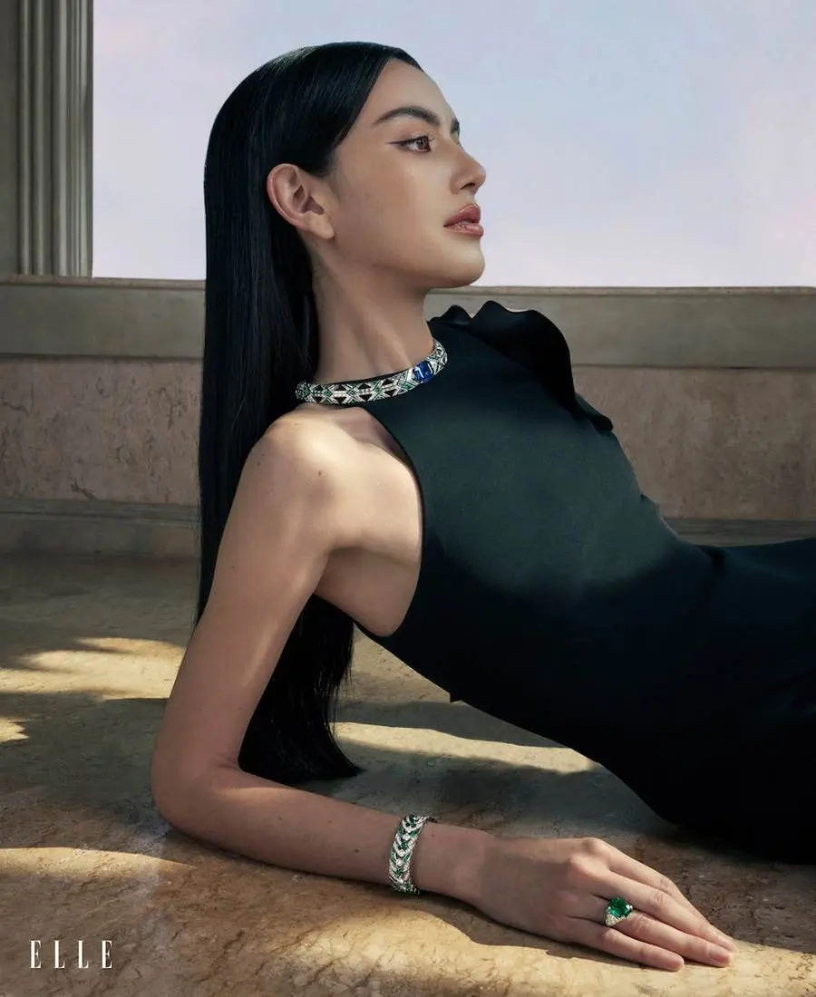 ใหม่-ดาวิกา โฮร์เน่ @ ELLE Singapore January  2023