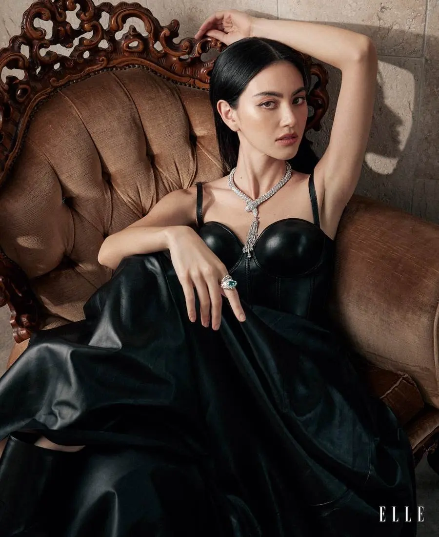 ใหม่-ดาวิกา โฮร์เน่ @ ELLE Singapore January  2023