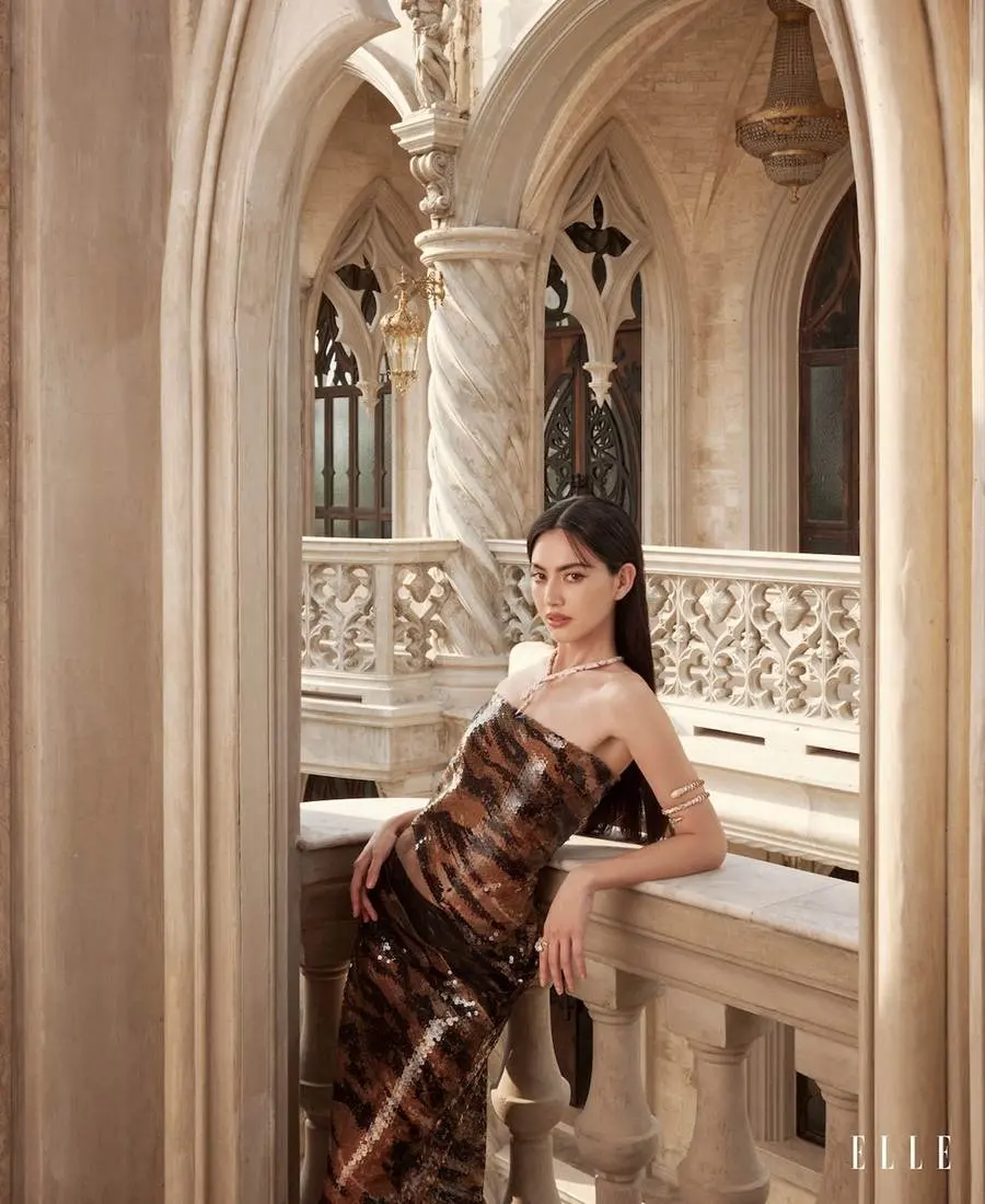 ใหม่-ดาวิกา โฮร์เน่ @ ELLE Singapore January  2023