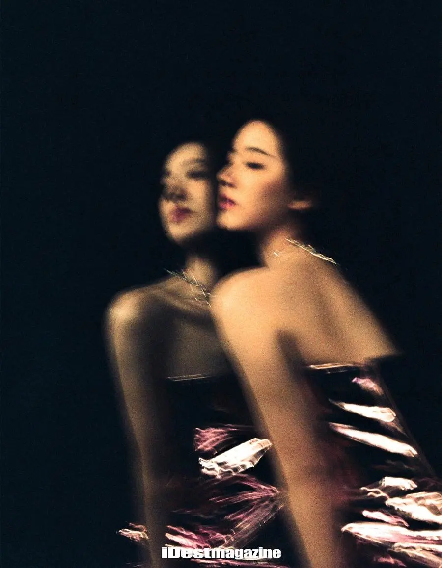 Zhao Lusi @ iDest Magazine China Winter 2022