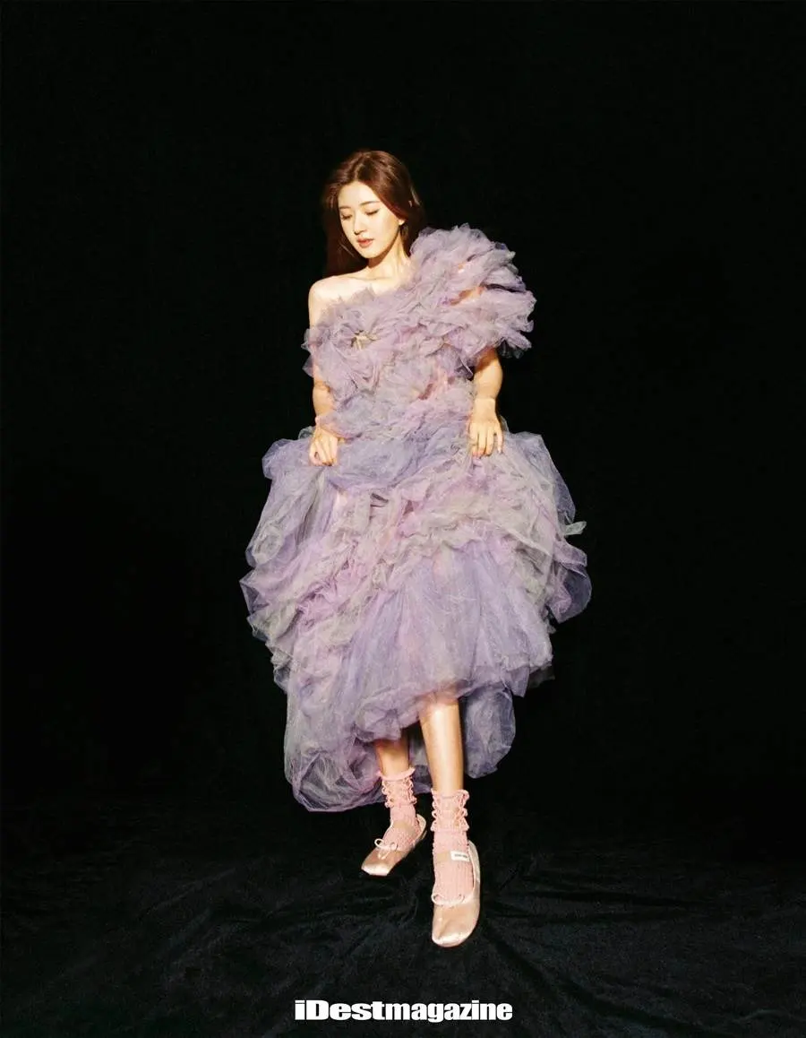Zhao Lusi @ iDest Magazine China Winter 2022