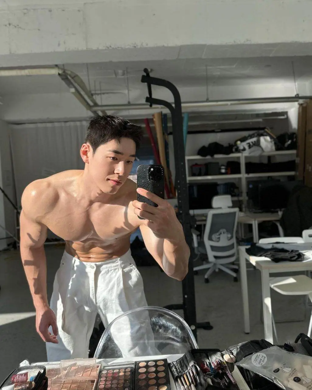 วันหยุดสุดหล่อ