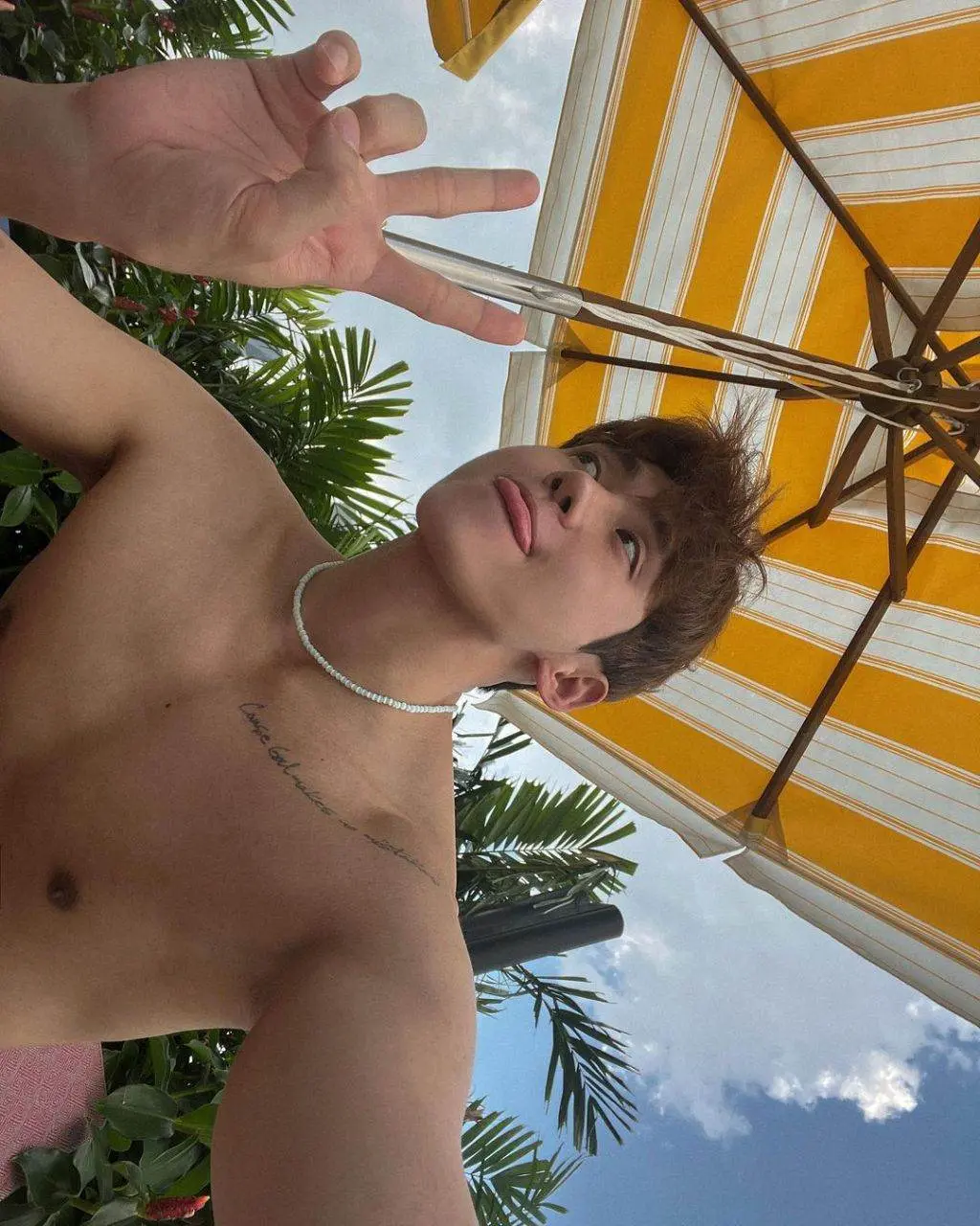 วันหยุดสุดหล่อ