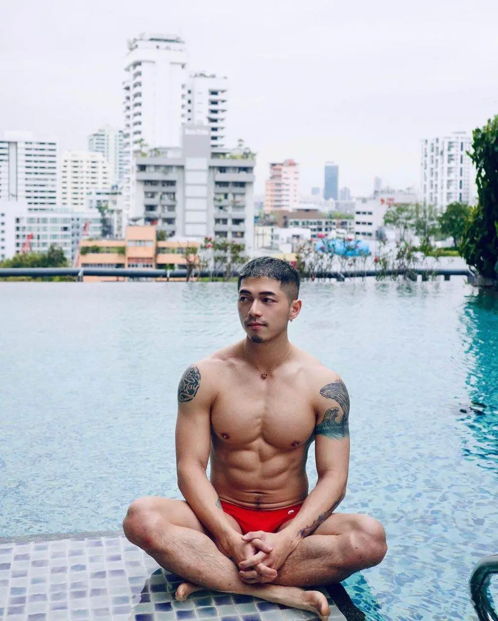 วันหยุดสุดหล่อ